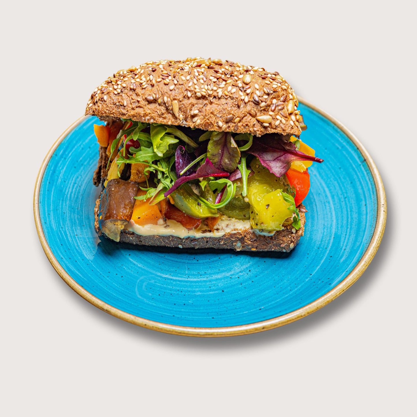 Hummus & Grilled veggies sandwich | Lunch in Amsterdam